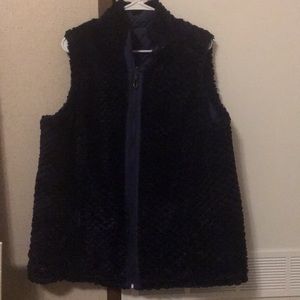 D & Co. Vest-reversible!